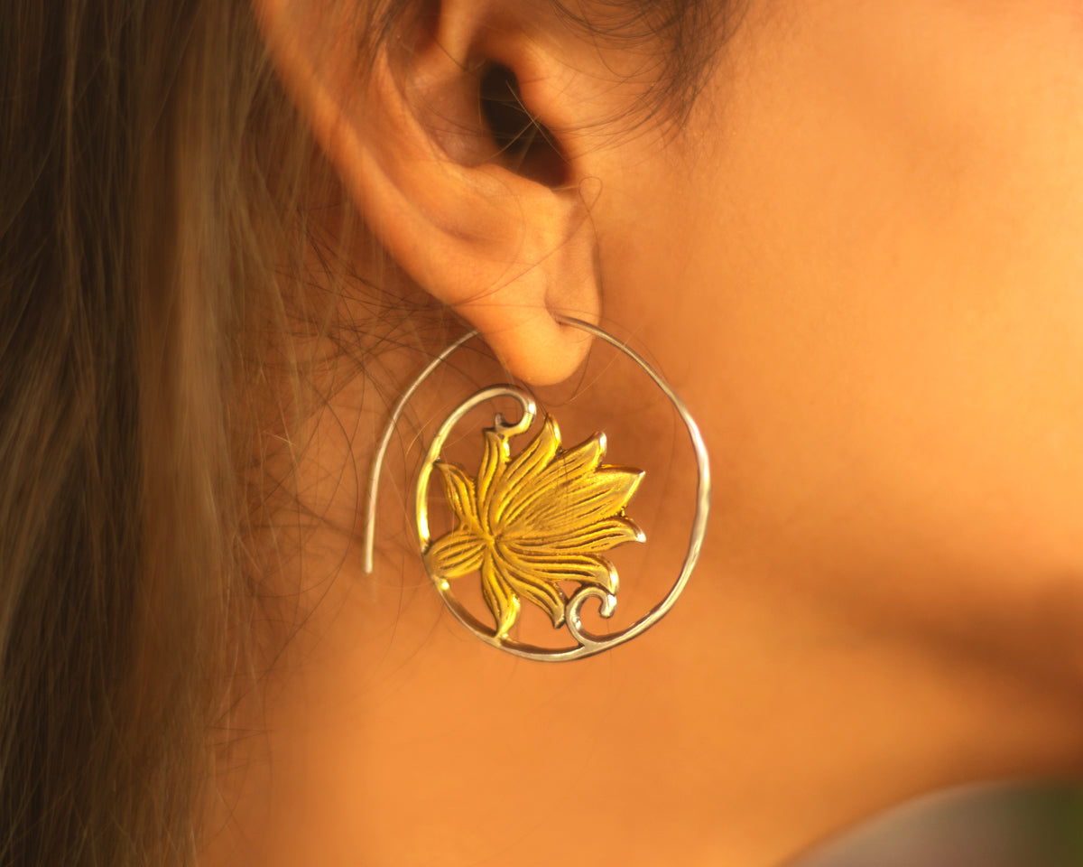 Graceful Lotus Petal Earrings - EVM_E0053